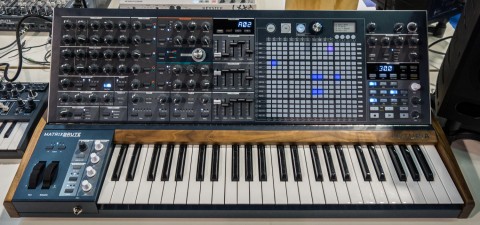 Arturia MatrixBrute